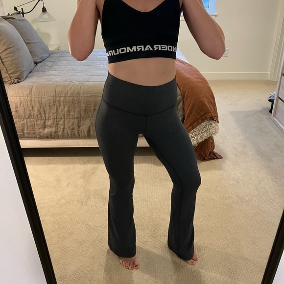 Lululemon heathered black align high waist legging boot cut, never worn size 4 - Picture 3 of 6